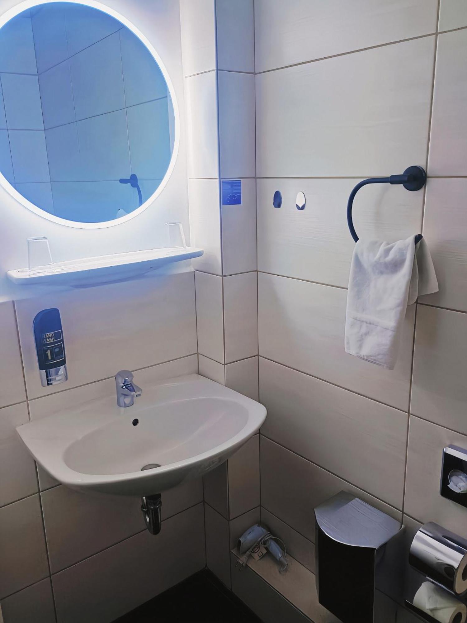 Excellent Hotel Hamburg Bagian luar foto